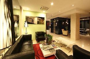 hotel suites ambassador