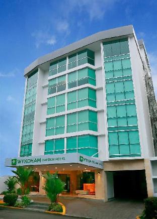 hotel suites ambassador