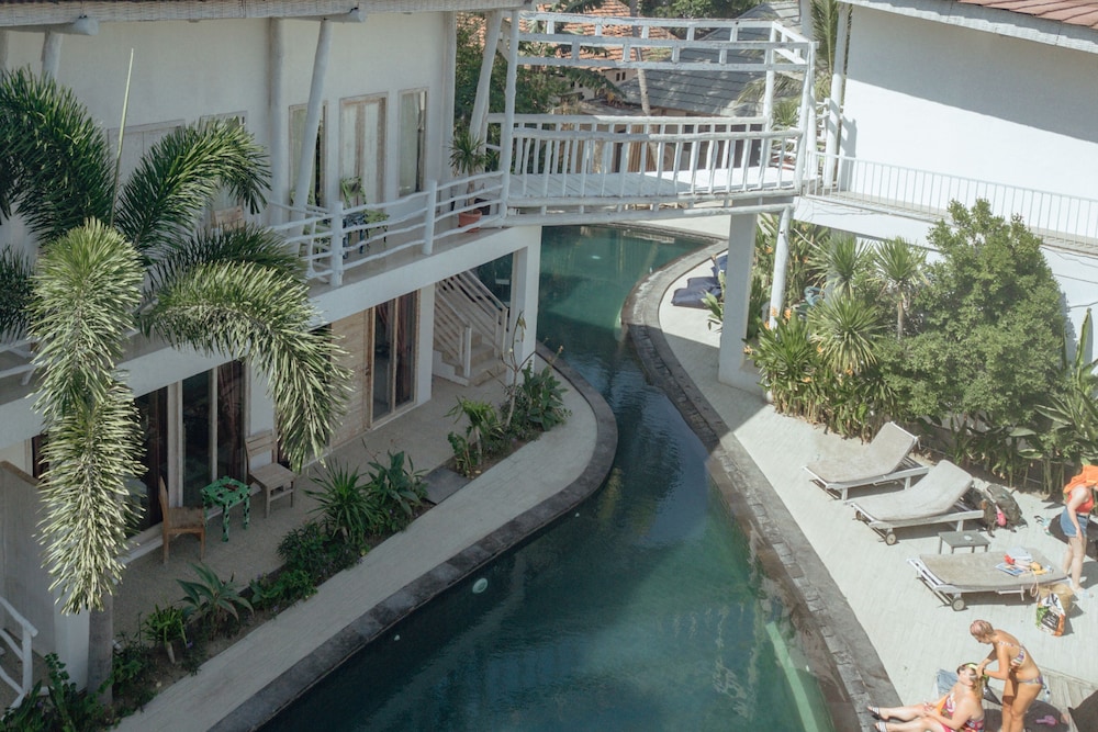 gili amor boutique resort