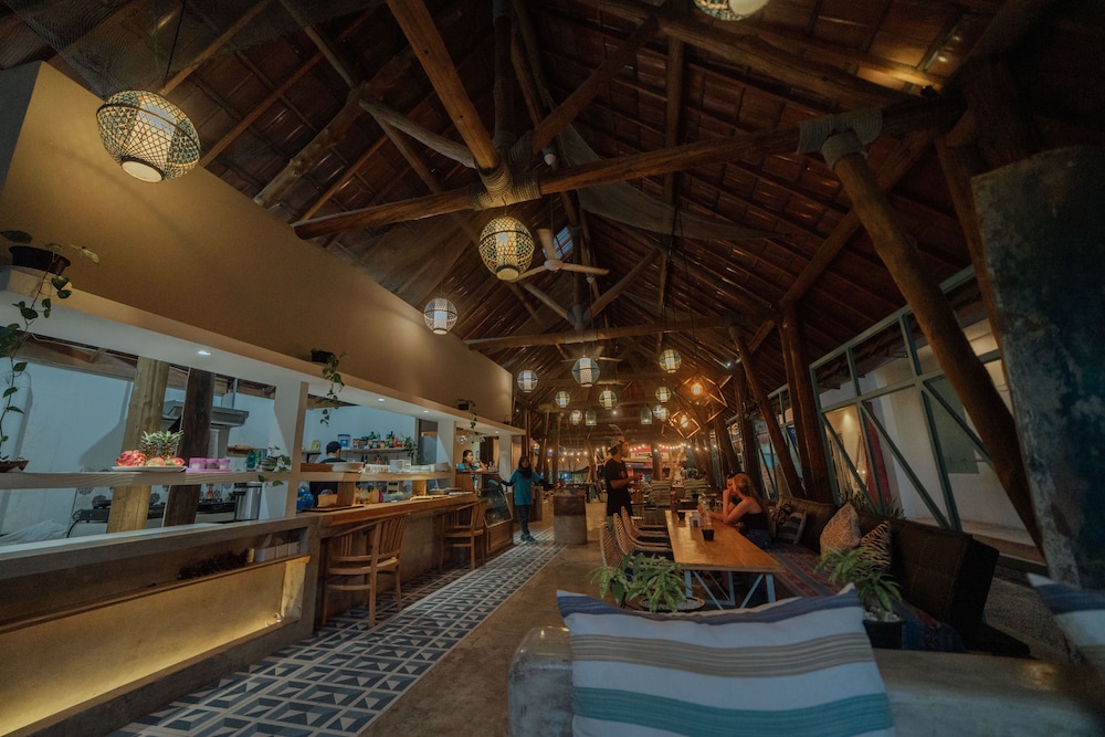 gili amor boutique resort