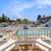 snyders shoreline inn