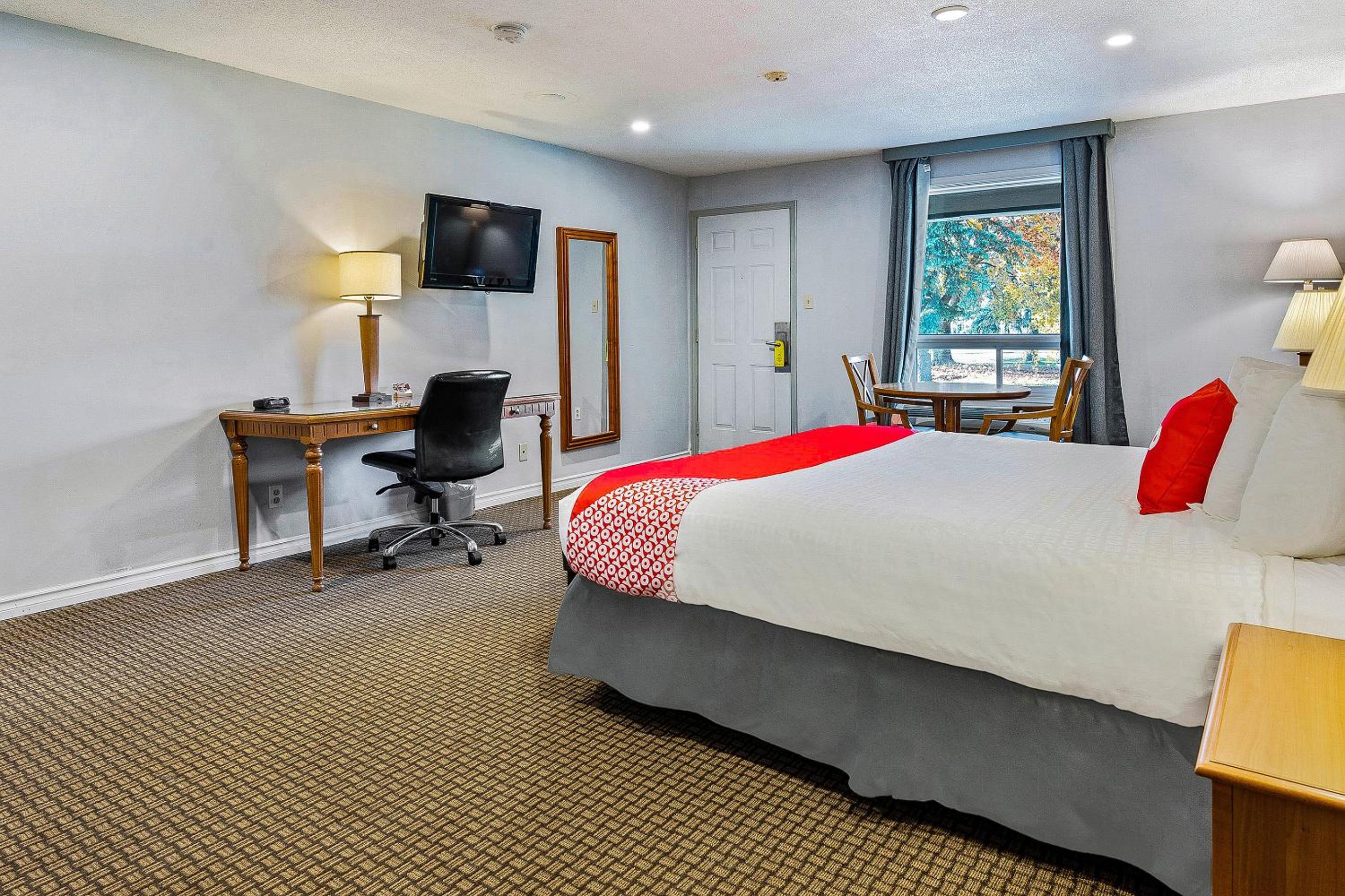 first canada inn cornwall