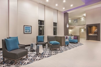 La Quinta Inn Suites Chattanooga East Ridge,East Ridge>>Chattanooga,3 star
