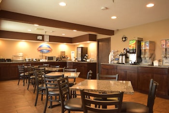 Baymont By Wyndham Holland,Holland>>Detroit,3 star