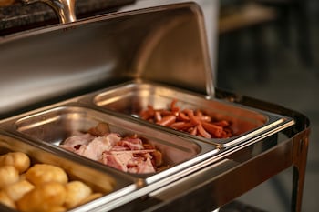 little diamond hotel