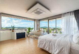 the blue hotel