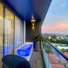 the blue hotel