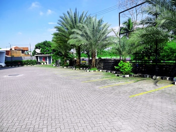 Hotel Yasmin Karawaci,Binong>>Banten,4 star