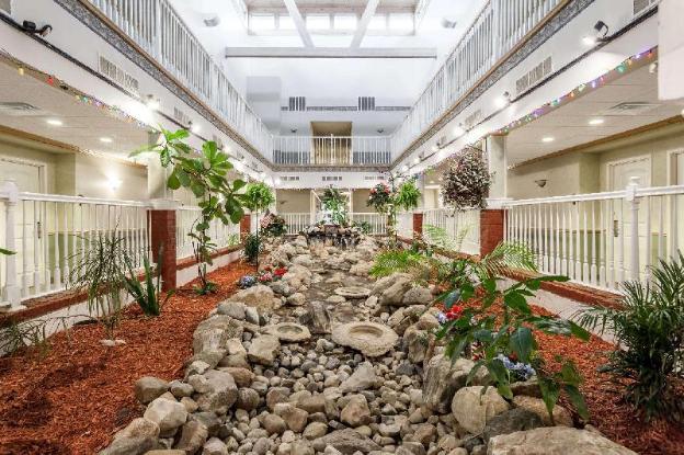 days inn by wyndham pentwater