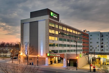 Holiday Inn Express Washington Dc N-Silver Spring By Ihg,Landover>>College Park,3 star