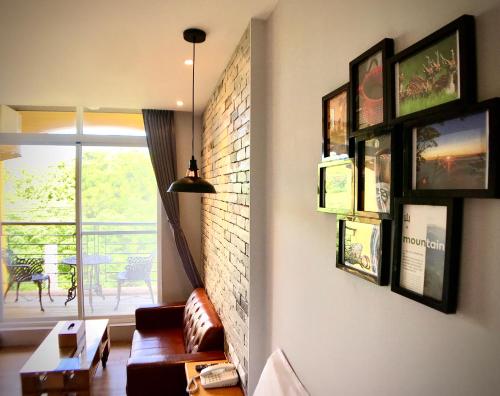 martin wales hotel kenting