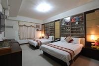 warner leisure hotel