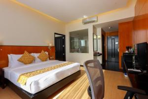 paseo premiere hotel