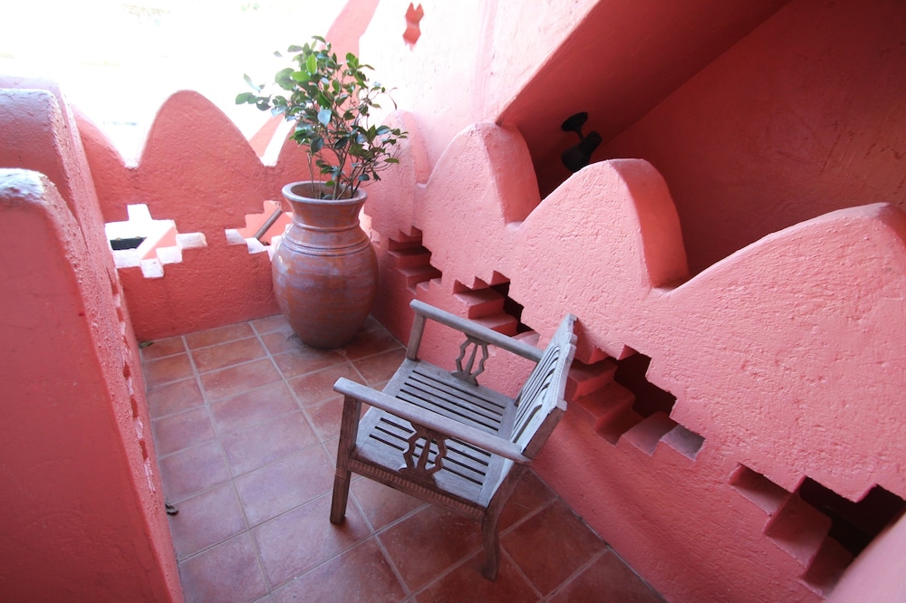 afei surf inn hall 3