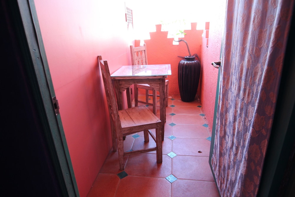 afei surf inn hall 3