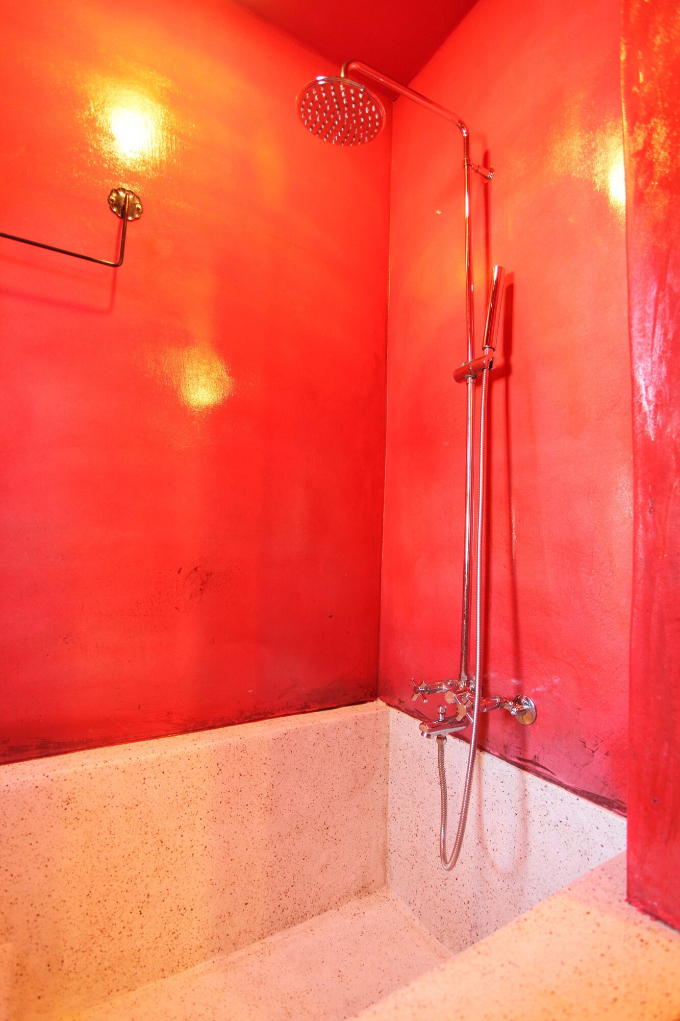 afei surf inn hall 3