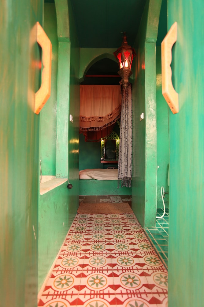 afei surf inn hall 3