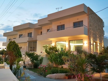 malliotakis beach hotel by checkin