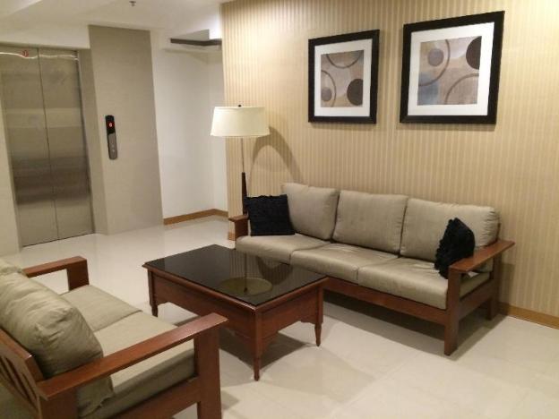 stone house hotel pasay