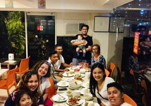 stone house hotel pasay