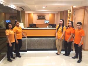 stone house hotel pasay