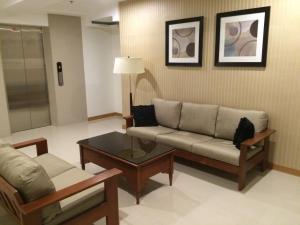 stone house hotel pasay