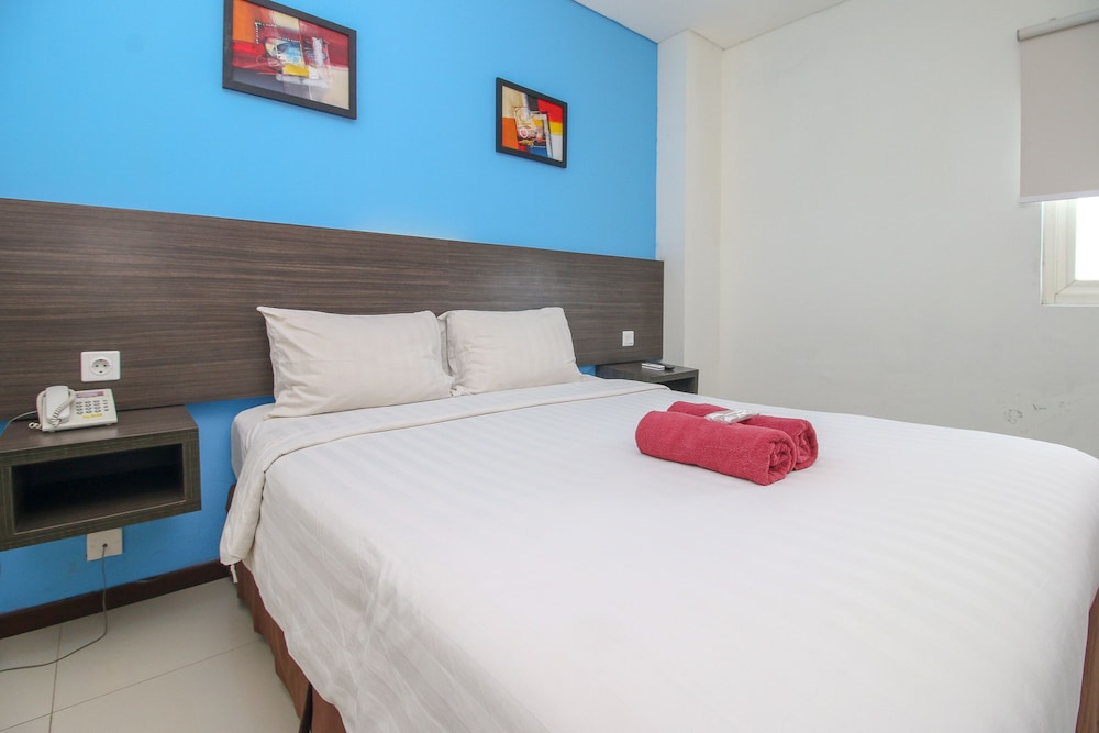 pratama hotel and convention