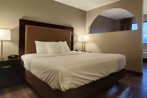 Econo Lodge Inn & Suites,Duplin County>>Clinton,2 star