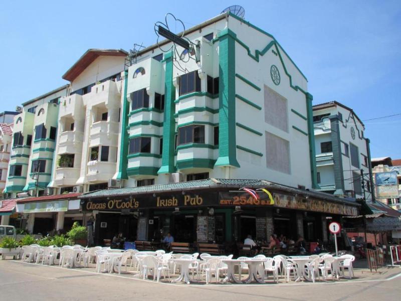 Angus O'tool's Irish Pub Guesthouse,Karon Beach>>Karon,3 star