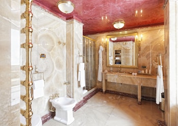 manzi hotel and spa