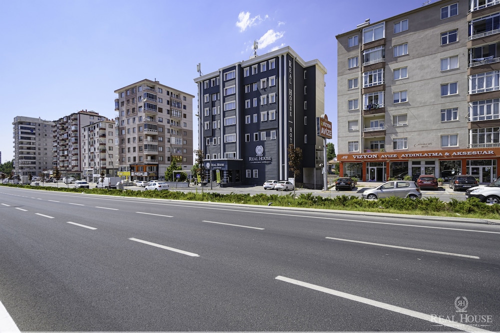 real house boutique hotel