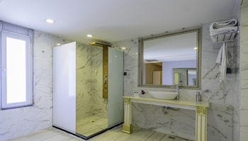 real house boutique hotel