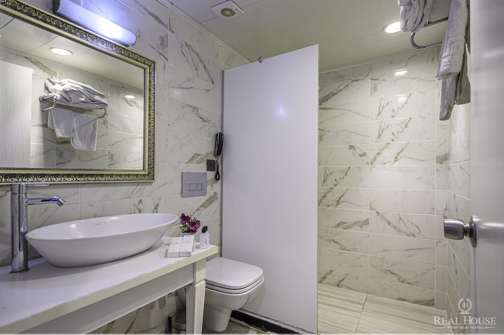 real house boutique hotel