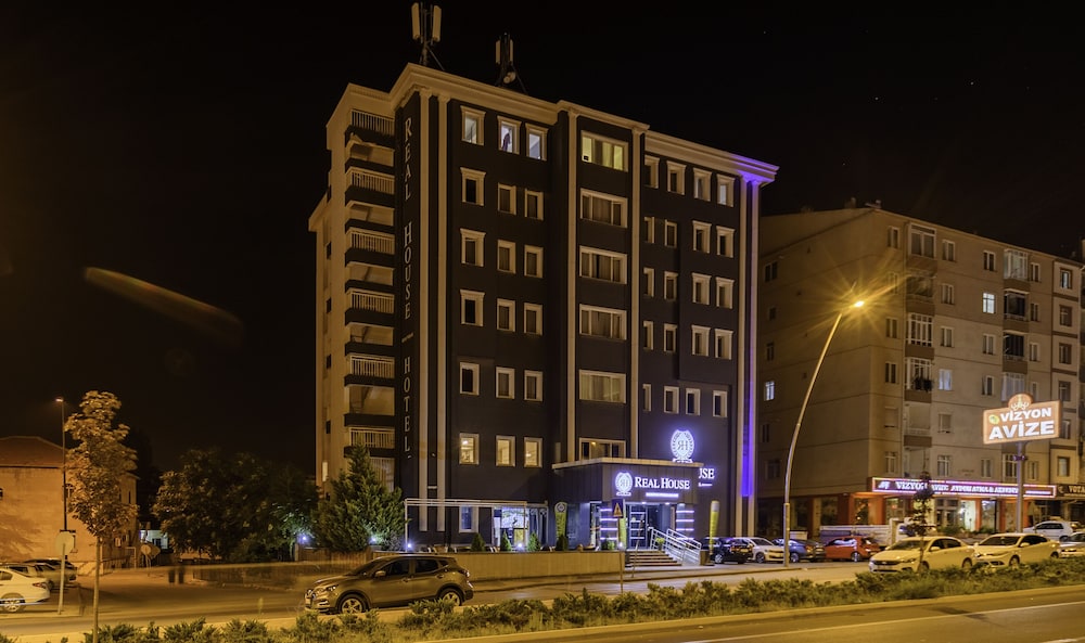 real house boutique hotel