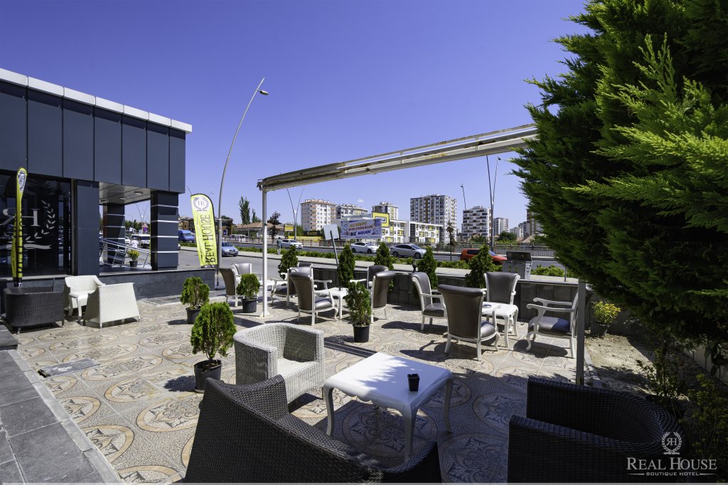 real house boutique hotel