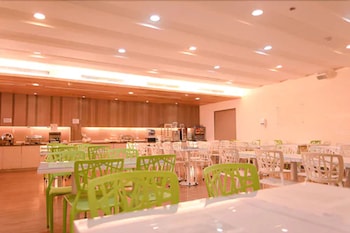 kiwi express hotel kaohsiung station