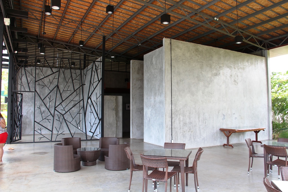 sea two pool villa resort