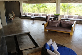 sea two pool villa resort