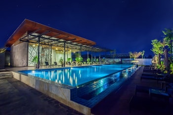 sea two pool villa resort