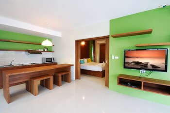 The Living Pool Villas,Bophut>>Bo Phut Beach,3.5 star
