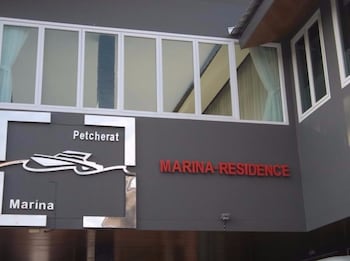 marina residence