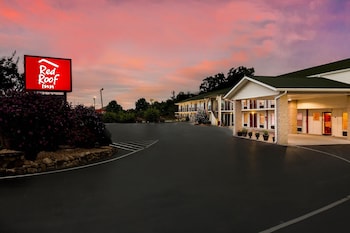 red roof inn monteagle i 24