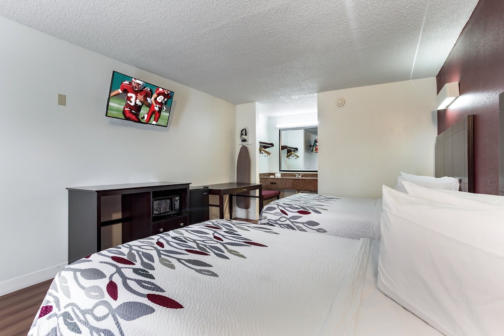 red roof inn monteagle i 24