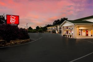 red roof inn monteagle i 24