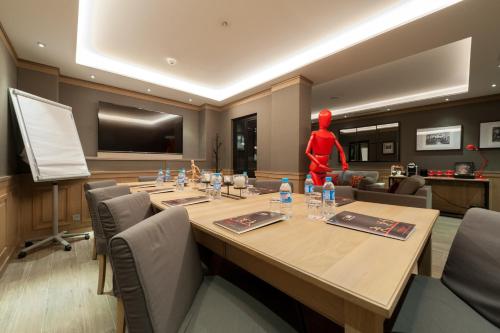 hotel le 209 paris bercy