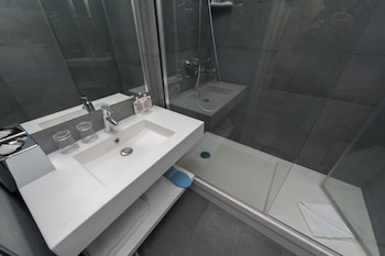 hotel le 209 paris bercy