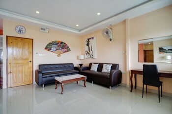 patumnak beach guesthouse