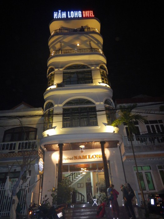 nam long hotel