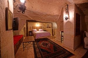 Jerveni Cave Hotel,Mustafapasa>>Cappadocia,2 star