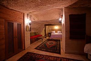 Jerveni Cave Hotel,Mustafapasa>>Cappadocia,2 star